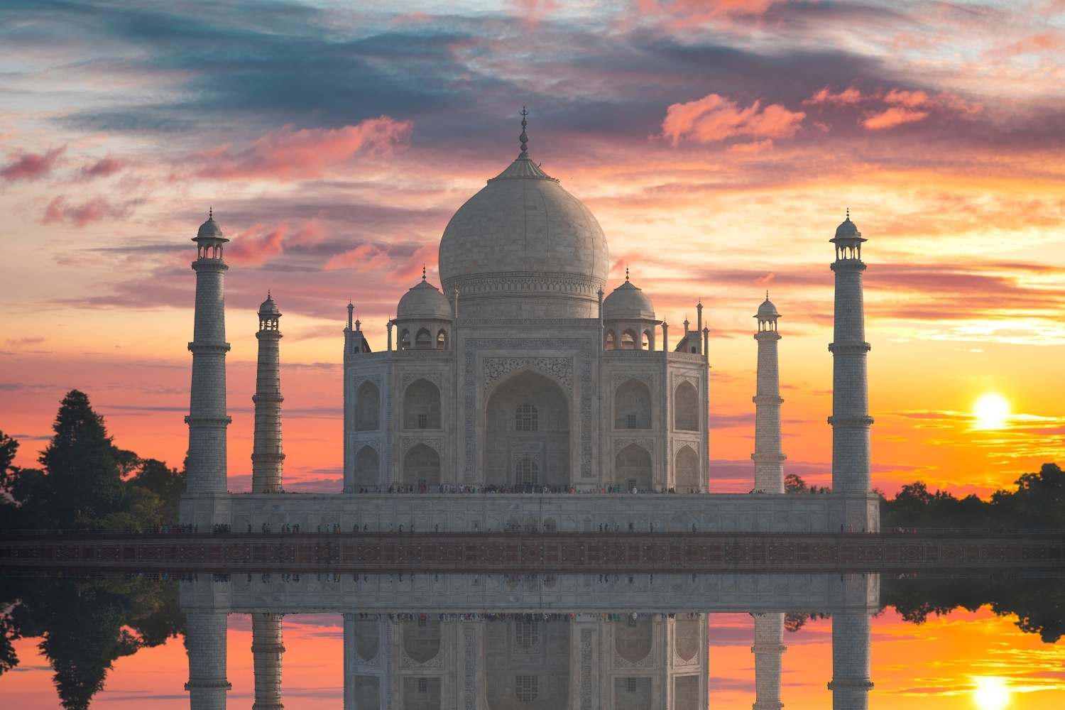 Taj Mahal Agra tramonto