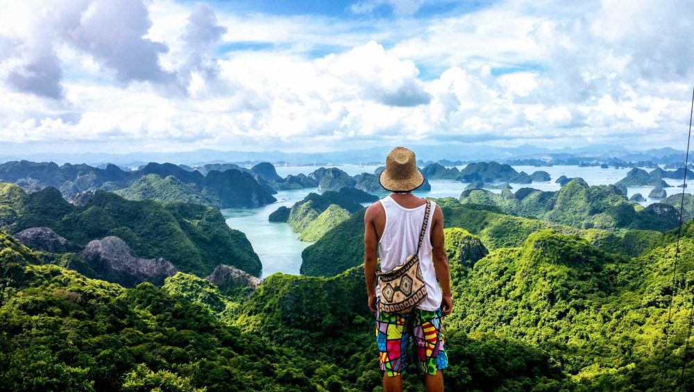 Viaggio Cambogia e Vietnam vista Halong bay