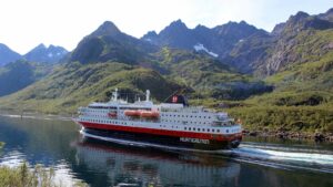 Tour Norvegia Odissea nei fiordi - a bordo della crociera Hurtigruten